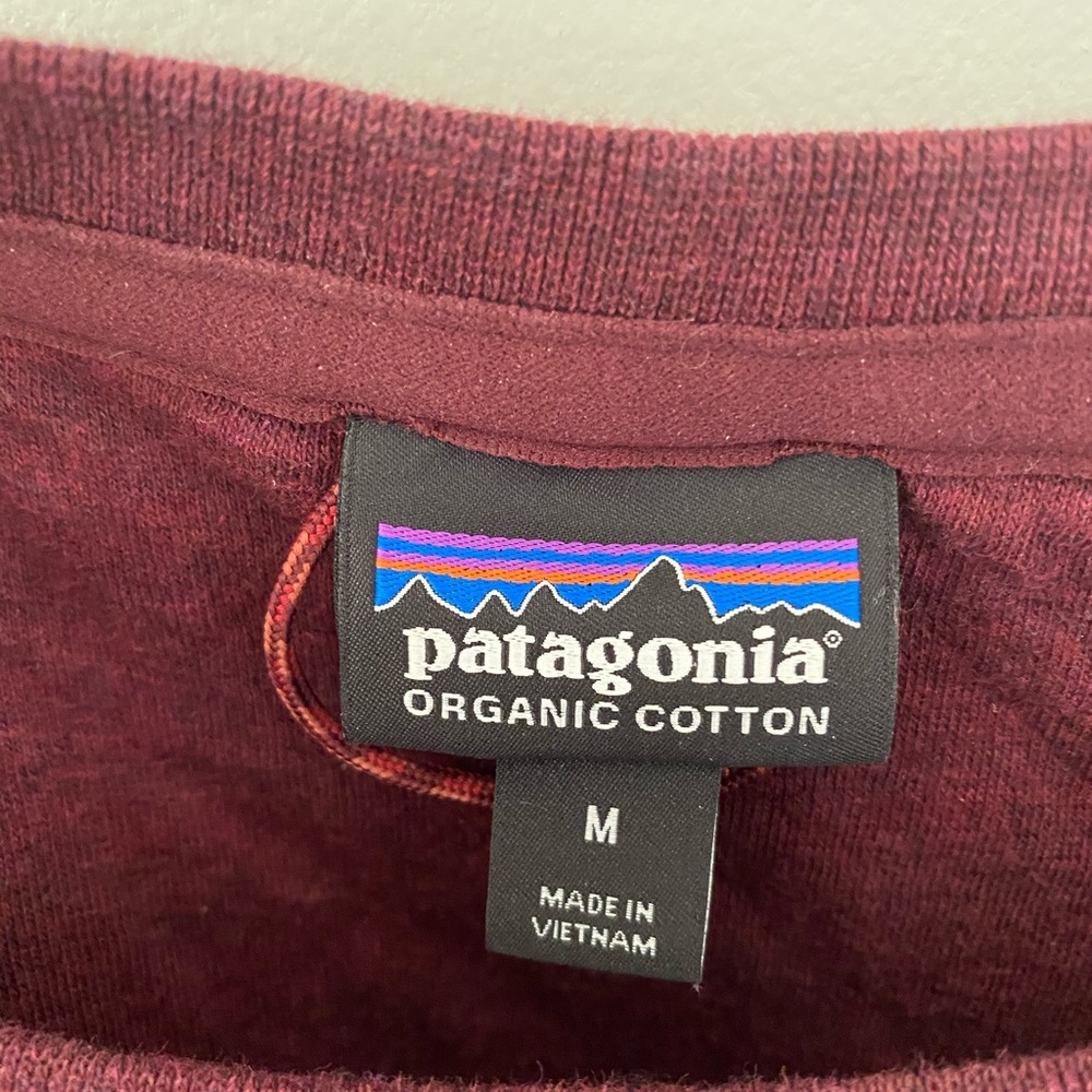 Maroon Patagonia Pull over Sweatshirt - Picture 5 of 7